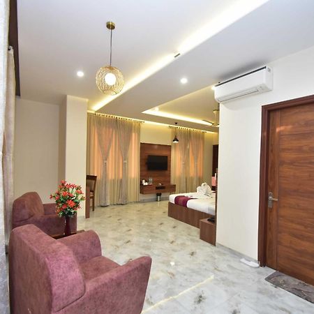 Hotel Shyamleela Khatu ภายนอก รูปภาพ