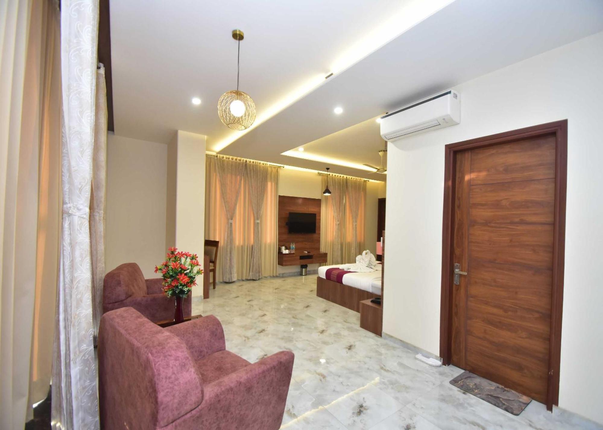 Hotel Shyamleela Khatu ภายนอก รูปภาพ