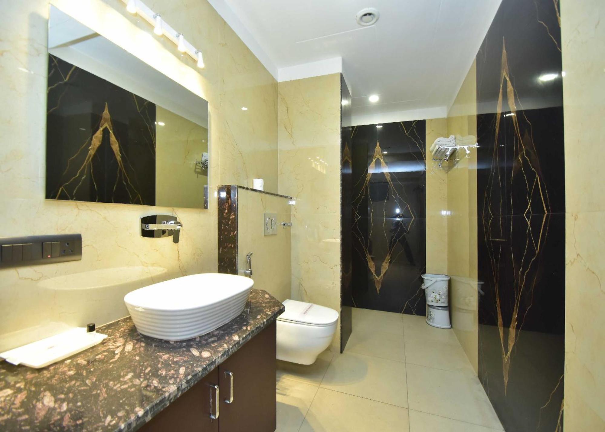 Hotel Shyamleela Khatu ภายนอก รูปภาพ
