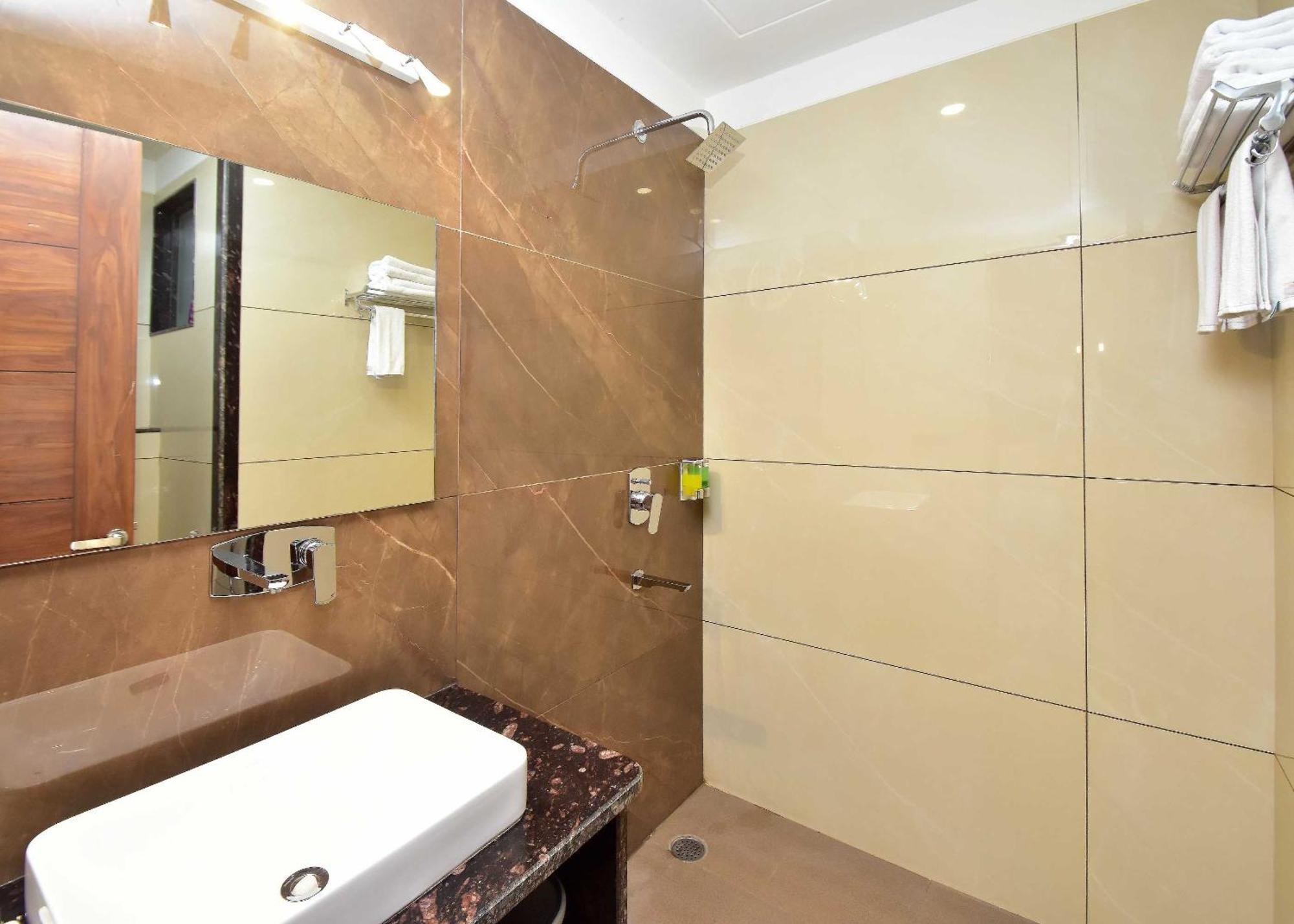 Hotel Shyamleela Khatu ภายนอก รูปภาพ