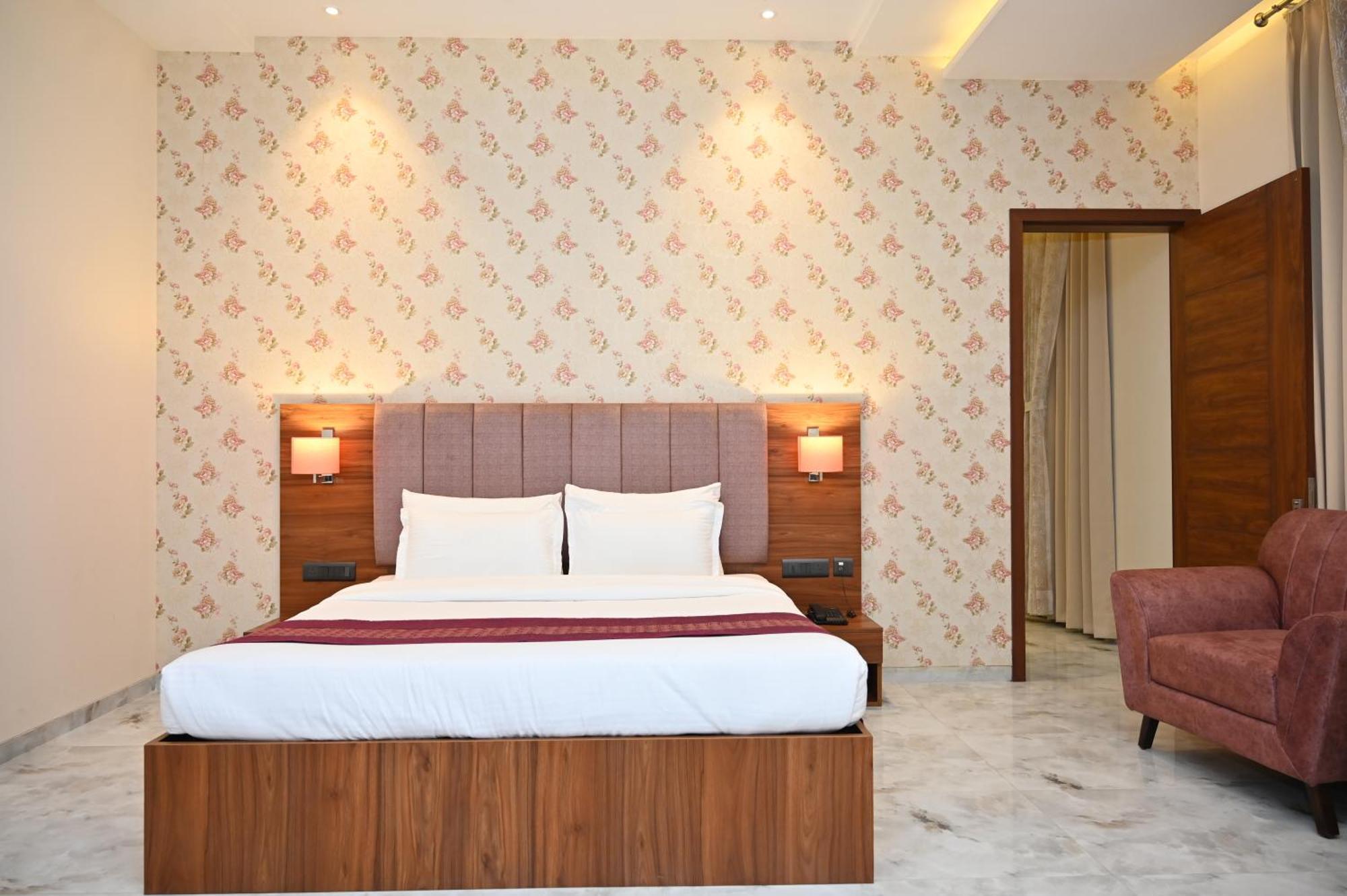 Hotel Shyamleela Khatu ภายนอก รูปภาพ