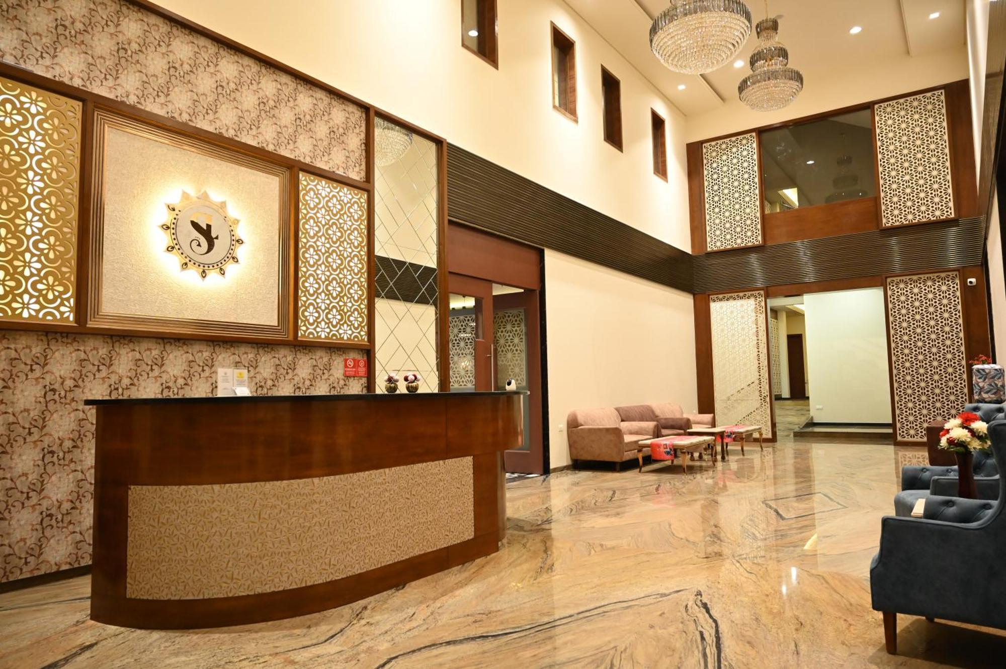 Hotel Shyamleela Khatu ภายนอก รูปภาพ