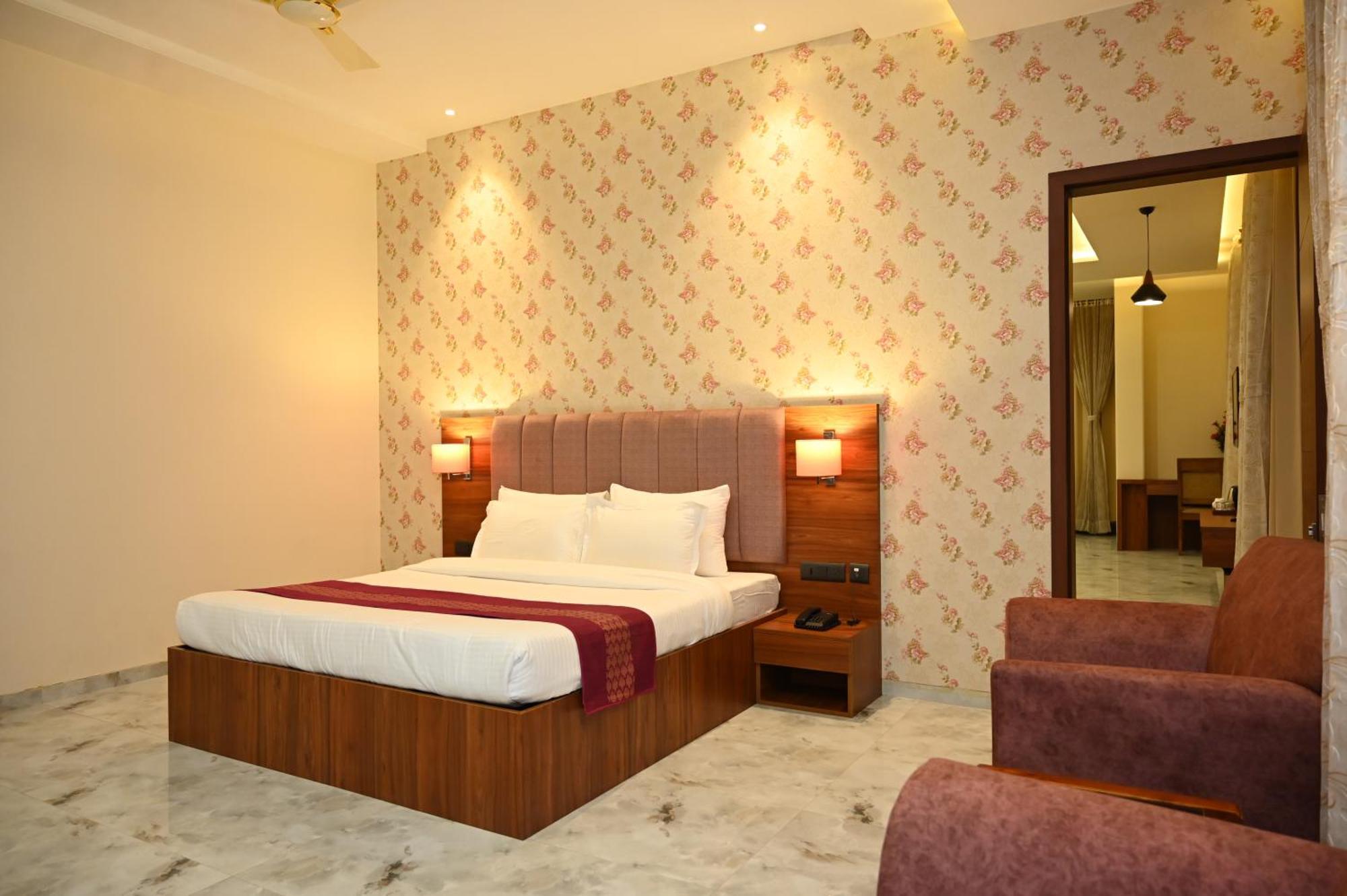 Hotel Shyamleela Khatu ภายนอก รูปภาพ